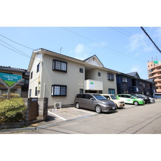 ベルハイム松村A棟の外観画像