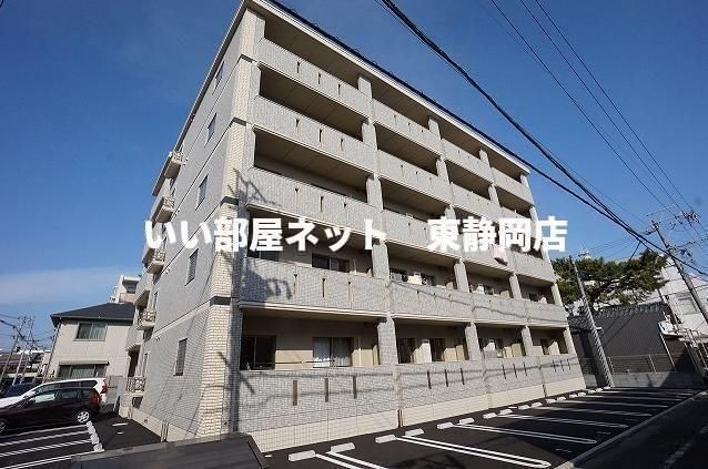 LeonIIIの外観画像