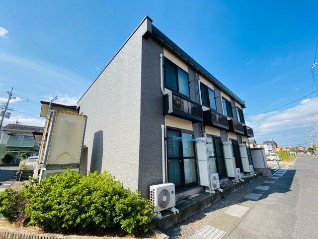 レオパレスパルティール北堀池の外観画像