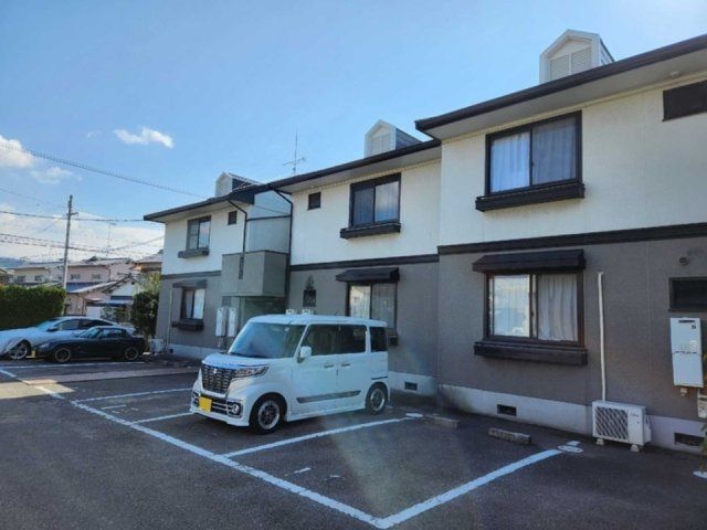 フレンドリーハイツ日野 A棟の外観画像