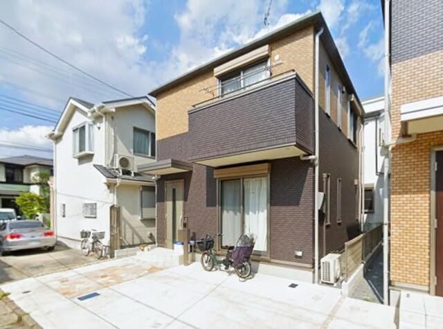 ピオーネ A棟の外観画像