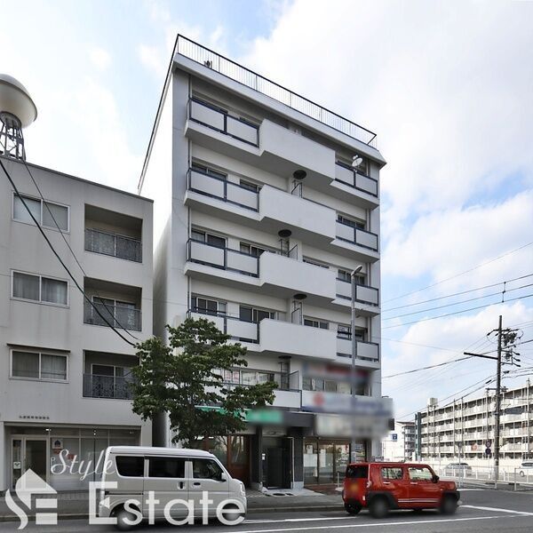 霞ヶ丘ビルの外観画像
