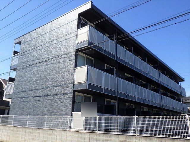 レオパレスリラの外観画像