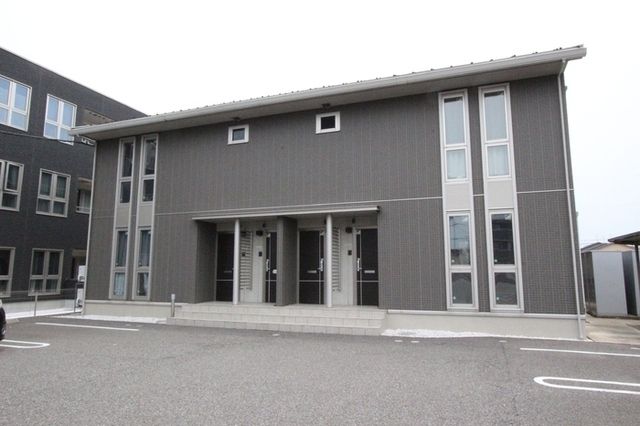 シェモア クレア B棟の外観画像