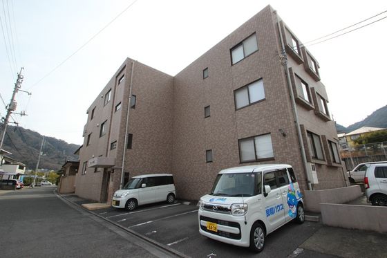 エイトトータス5番館の外観画像