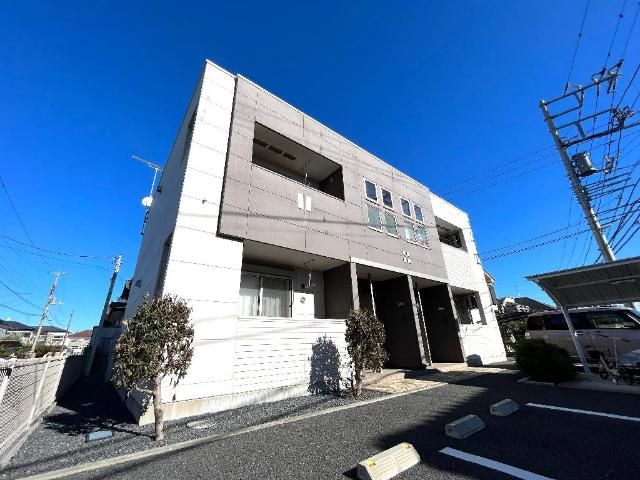 エンブレイスの外観画像
