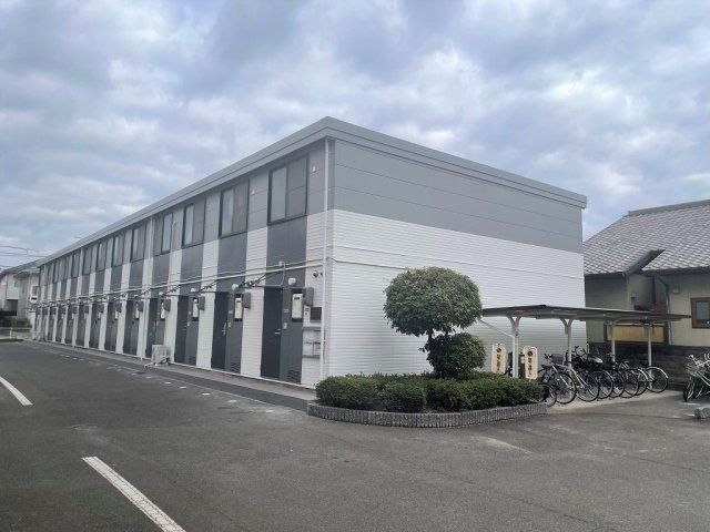 レオパレスヴィラ クレールの外観画像