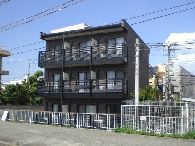 レオネクスト江坂ハイツの外観画像