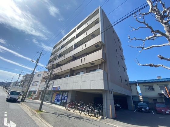 ドゥーミル東原の外観画像