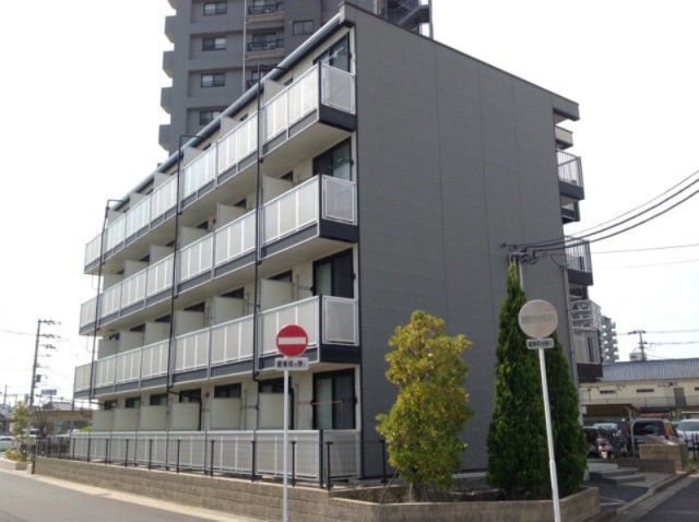 レオパレスナイス五井812の外観画像
