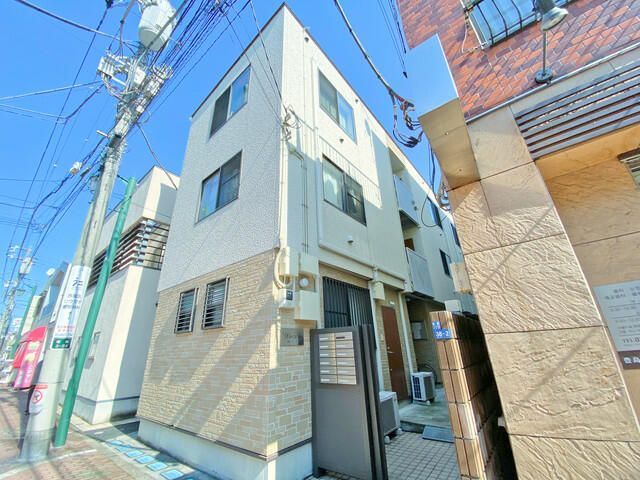 ウィンレックス王子の外観画像