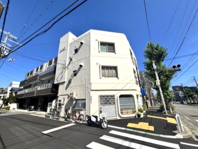 マンション三木の外観画像