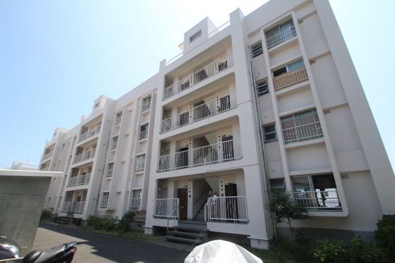 鈴が台団地分譲住宅A棟(鈴が台マンションA棟)の外観画像