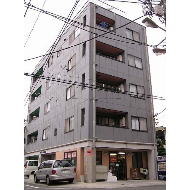 セラーン新宿の外観画像