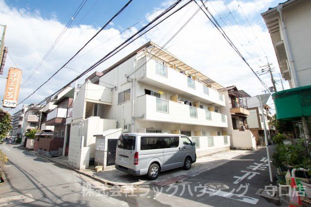 中川マンションの外観画像