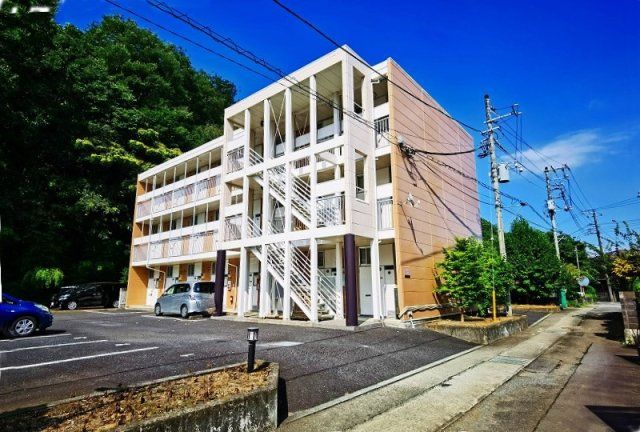 レオパレスハーモニーハイツ厚木の外観画像