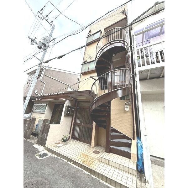 本多マンションの外観画像