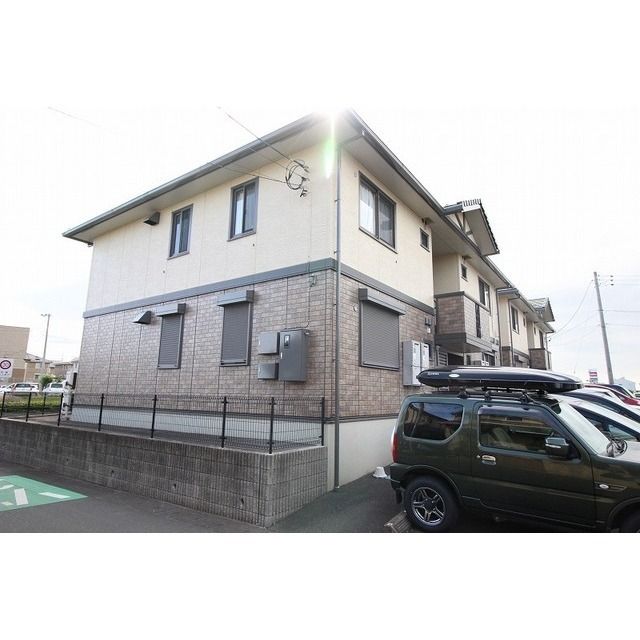 アプローズスクエア B棟の外観画像