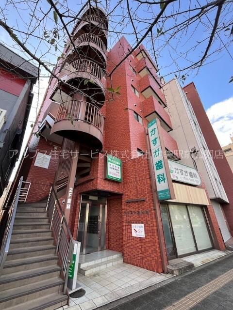 クレストカスガの外観画像