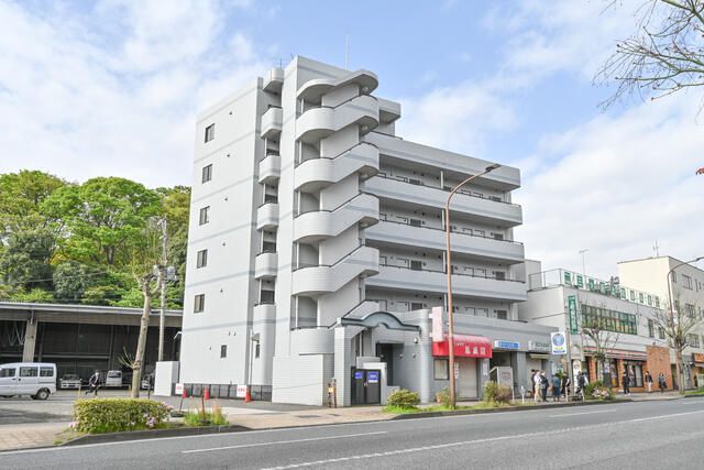 ピュアハイツ三ツ沢の外観画像