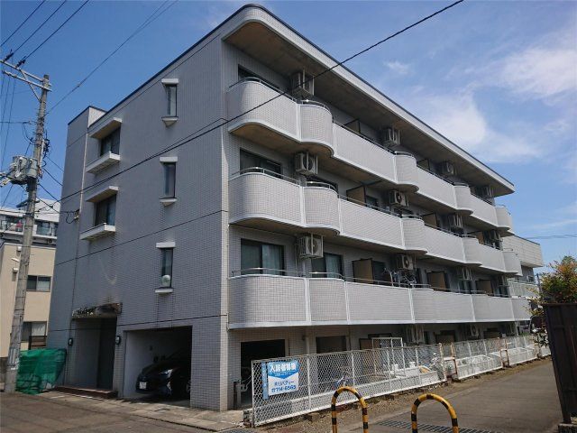 メゾン萩野町の外観画像
