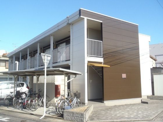 レオパレスラ・ホーレの外観画像
