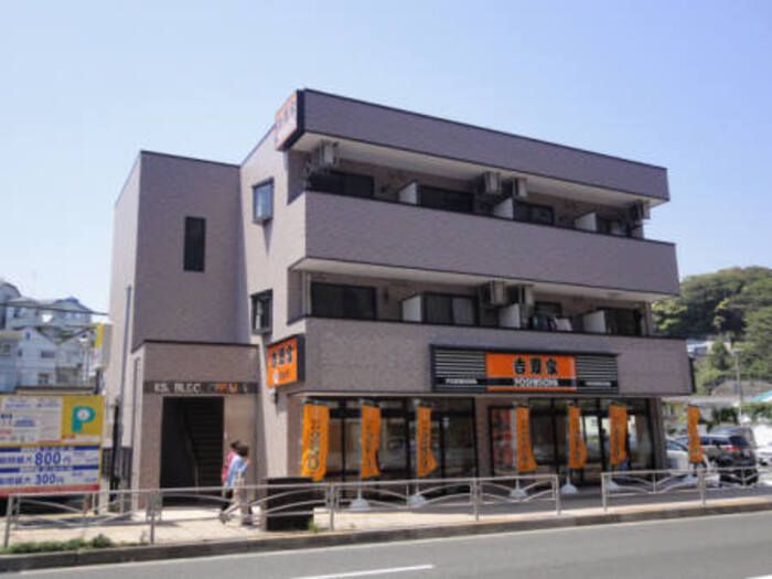 KS.BLDG.OPPAMAの外観画像