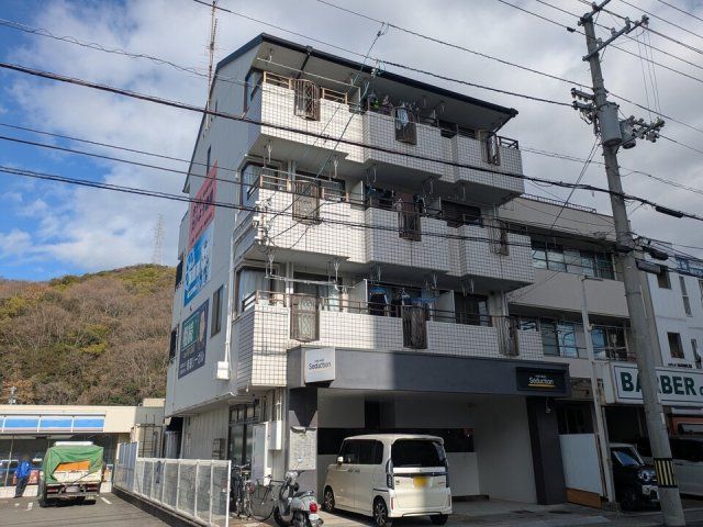 ロイヤルハイツ樋又の外観画像