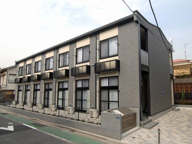レオパレスステラート堀切?の外観画像