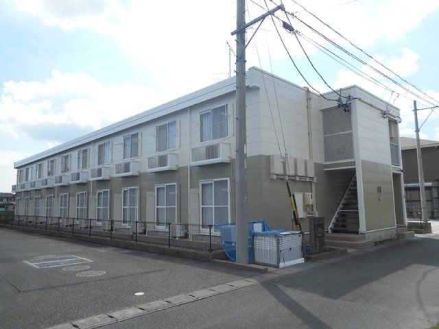 レオパレスレウニールの外観画像
