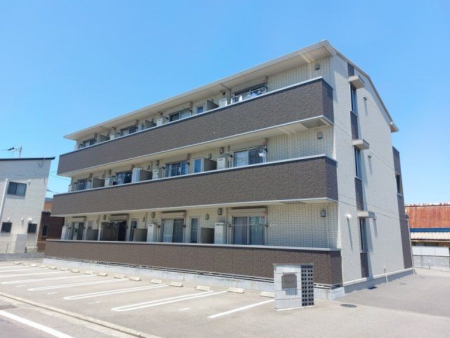 アルマヴィラの外観画像