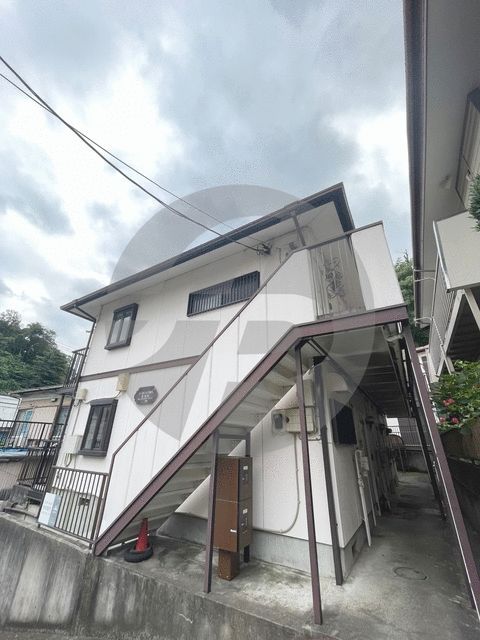 コーラルハイツ星川壱番館の外観画像