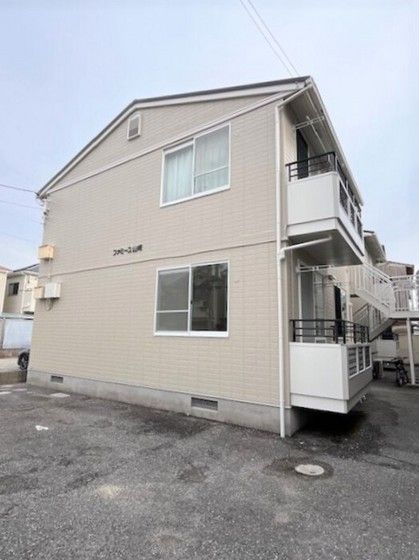 ファミーユ山崎の外観画像