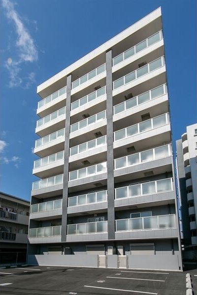 リバレイン江坂の外観画像