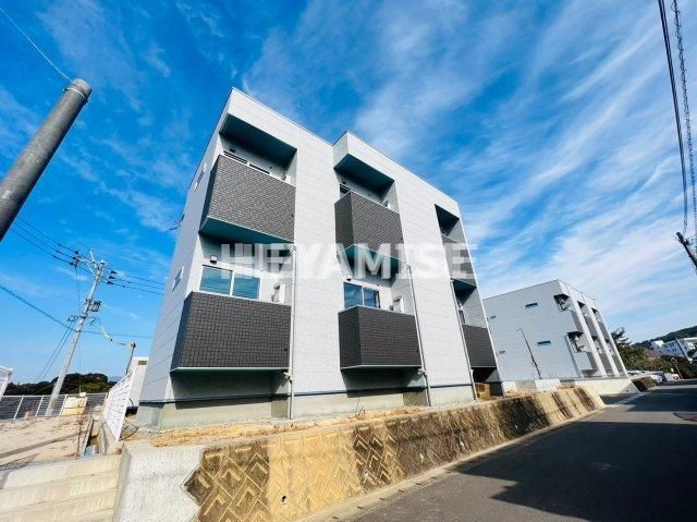 MODERN PALAZZO 貝津Vogueの外観画像