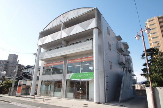 ハイブレスビルの外観画像