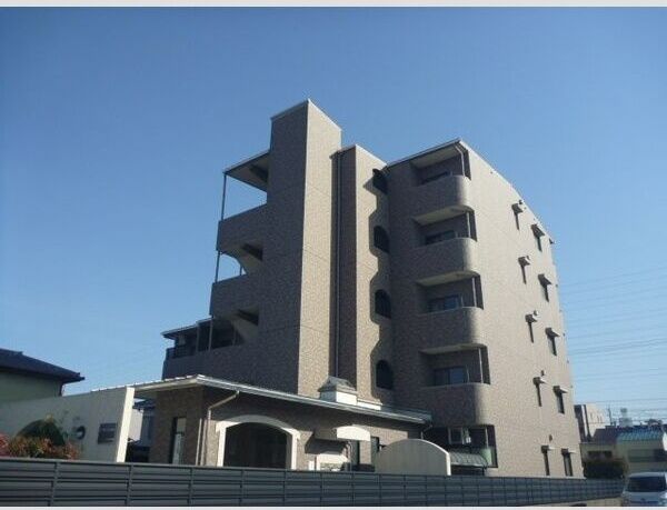 ロイヤルコンフォートの外観画像