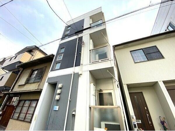 リュクスドムールの外観画像