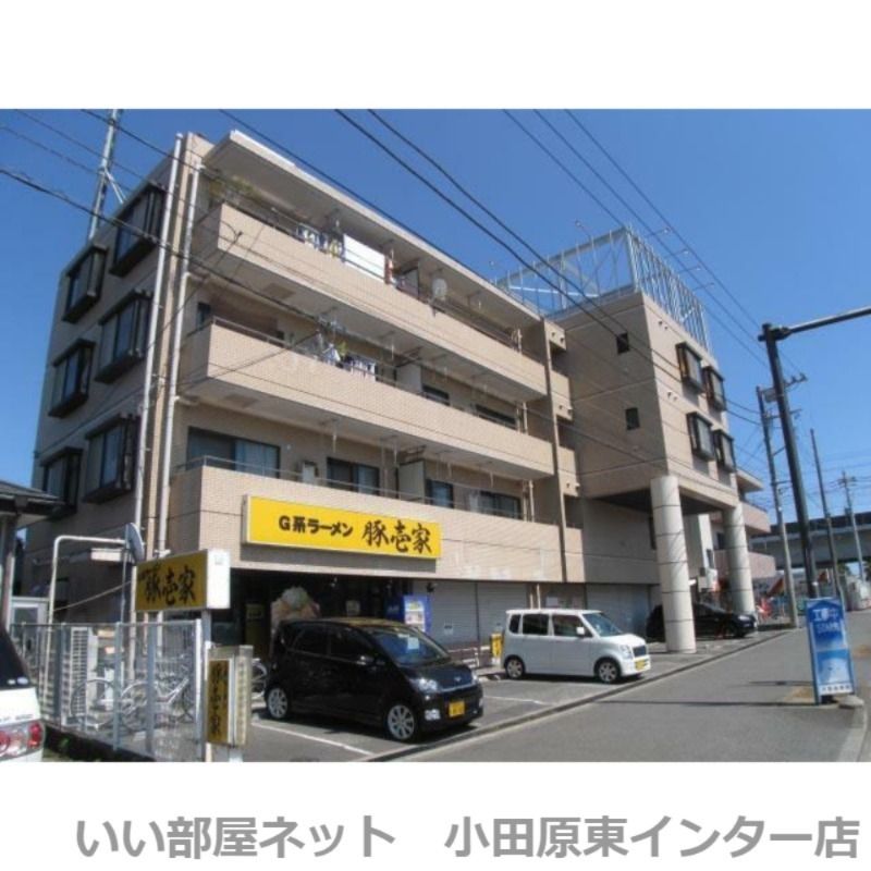 ロイヤルマンション国府津の外観画像