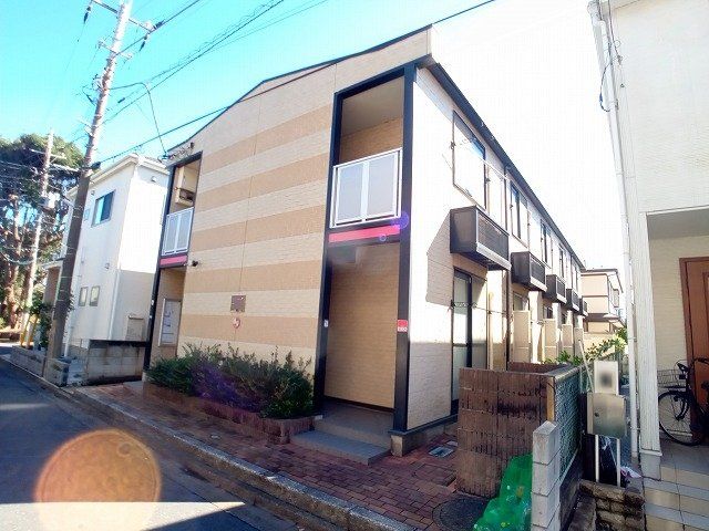 レオパレスクレールの外観画像