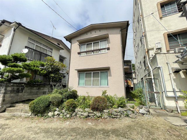 阿賀北6丁目6番アパートの外観画像