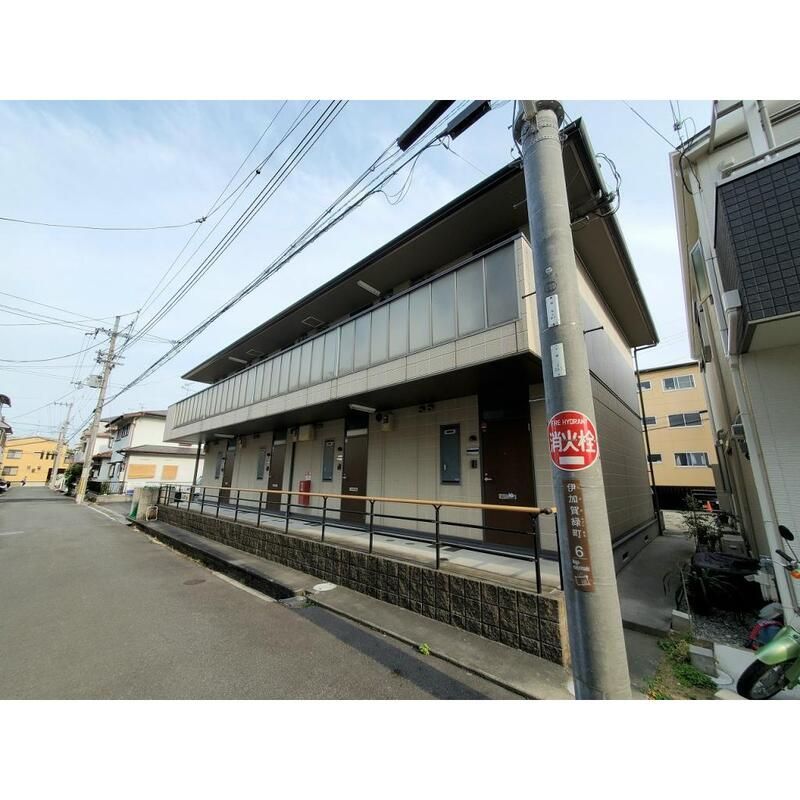 ヴェルデパエーゼの外観画像