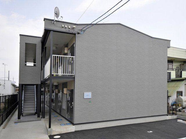 レオパレスひまわりの外観画像