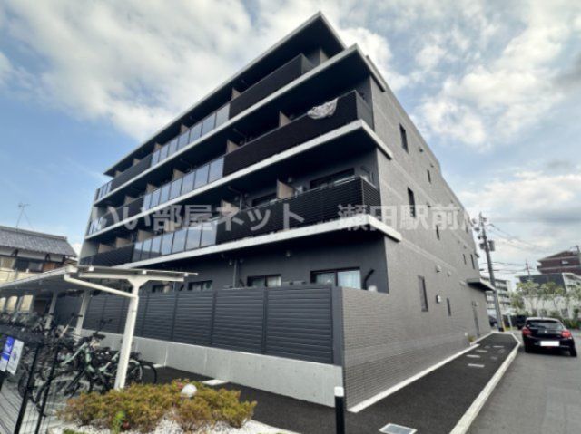 R-6Courtの外観画像