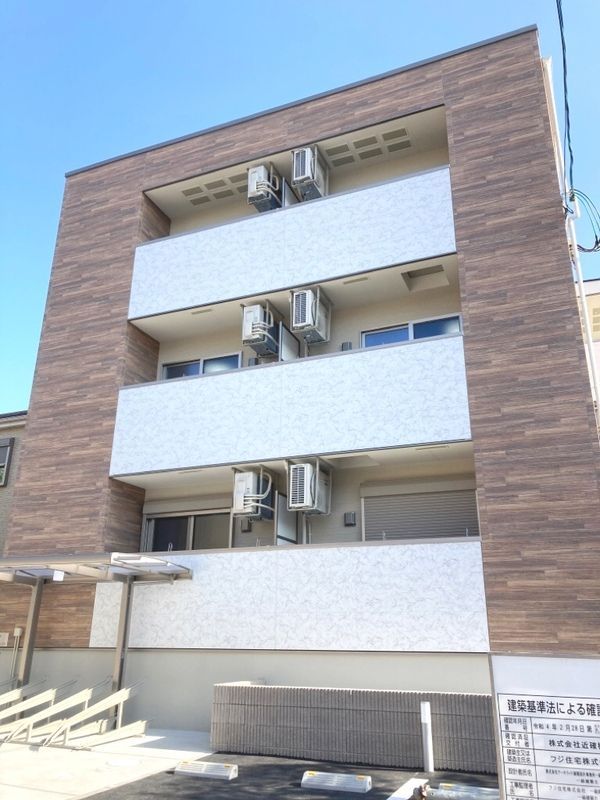フジパレス高槻出丸町の外観画像