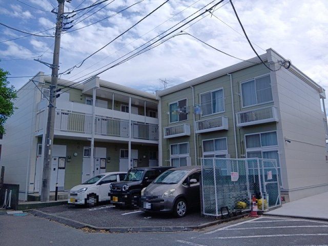レオパレスサン南林間の外観画像