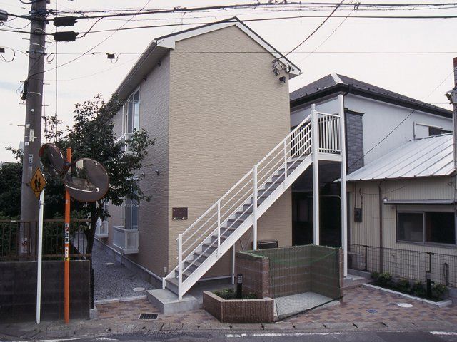 レオパレスmonの外観画像