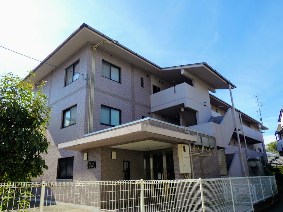アモーレ京田辺の外観画像