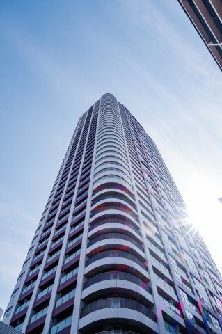 ザ・梅田タワーの外観画像