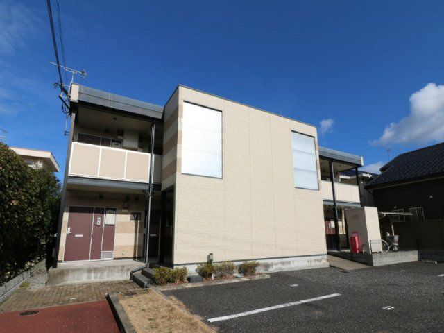 レオパレスSparrowの外観画像